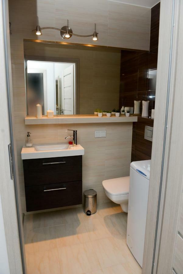 Apartament Zeromskiego Apartment Biala Podlaska Ngoại thất bức ảnh